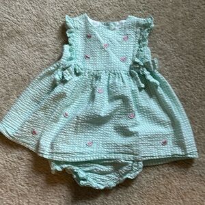 Watermelon green dress with matching bloomers 12m EUC